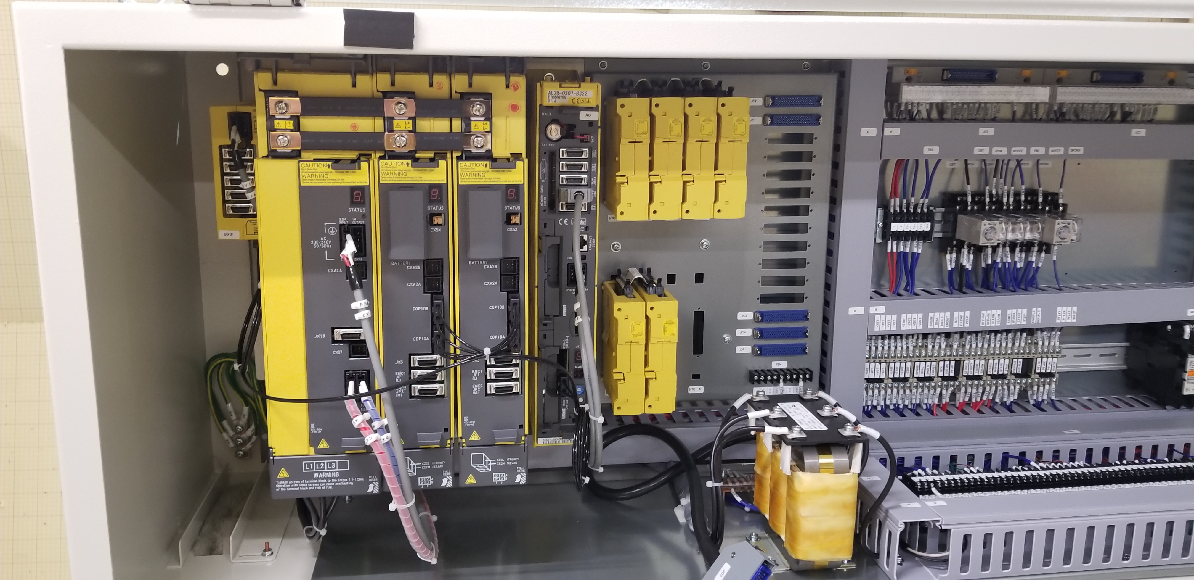 制御盤配線詳細 - AUET株式会社の実績